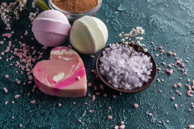 成都油压按摩是一种适合广大男士的养生项目